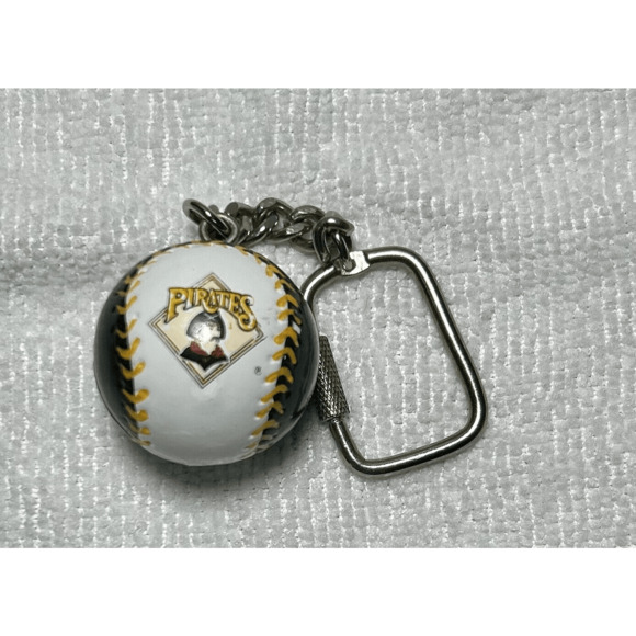 Vintage MLB PITTSBURGH PIRATES Baseball Sports Brat Keychain 1986 J.F.S. - Picture 4 of 7